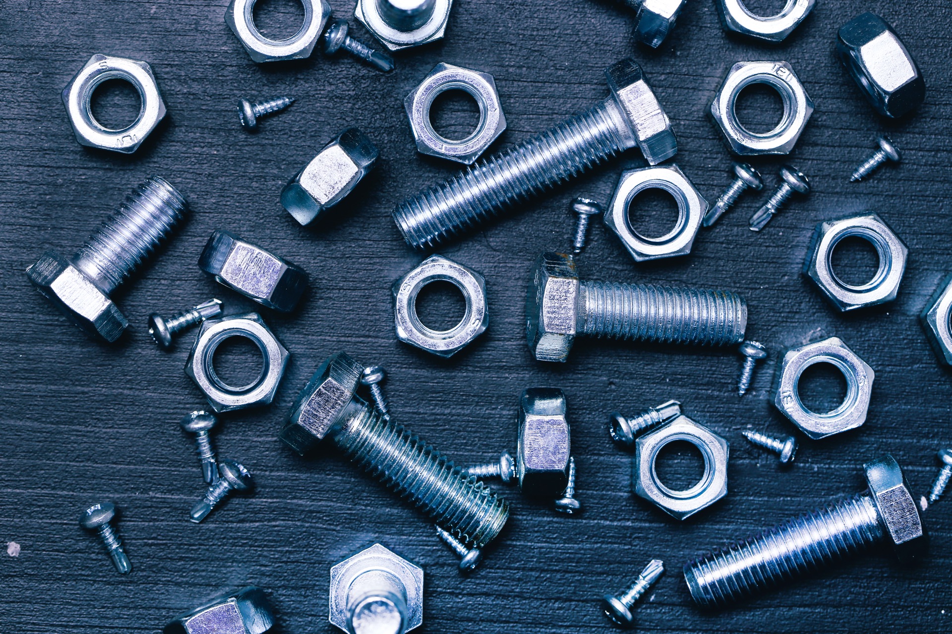 Fasteners & Hardware