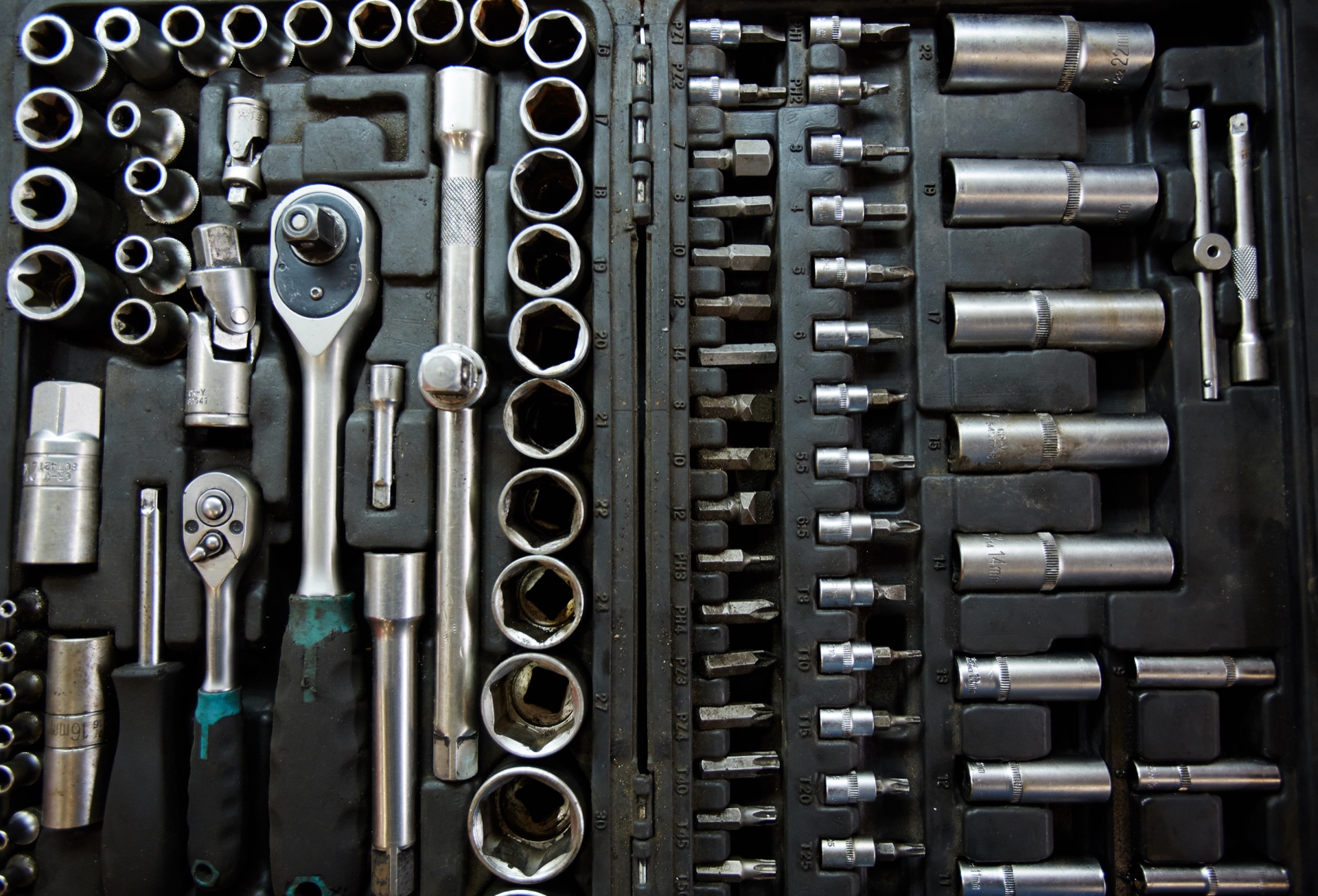 Socket Sets & Ratchets